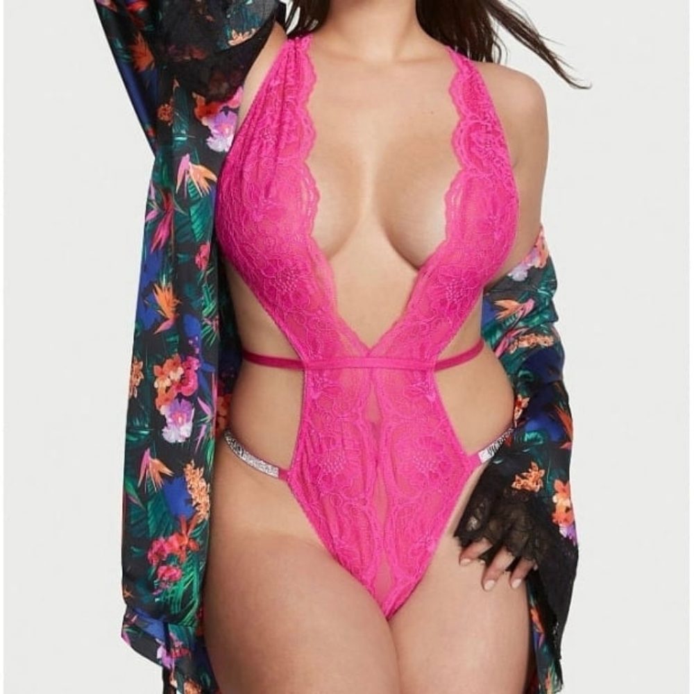Victoria Secret Shine Strap Lace Crotchless Teddy